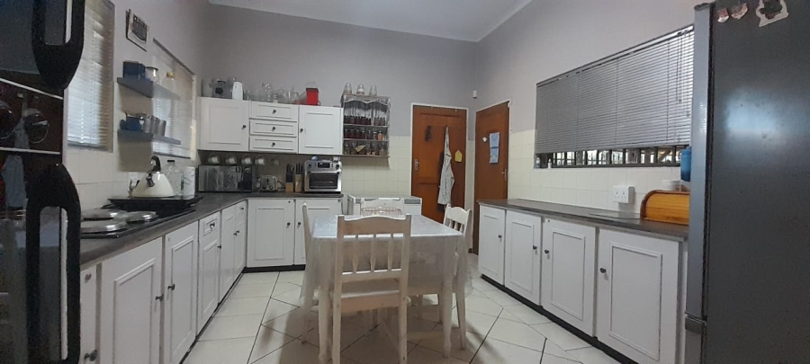 4 Bedroom Property for Sale in Wilkoppies North West